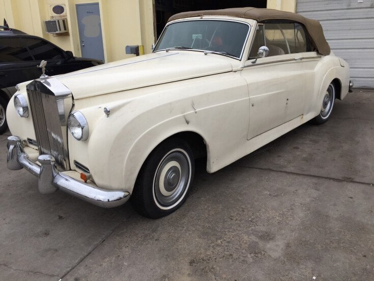 Thumbnail Photo undefined for 1957 Rolls-Royce Silver Cloud